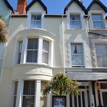 Audley Guest House Llandudno Dış mekan fotoğraf